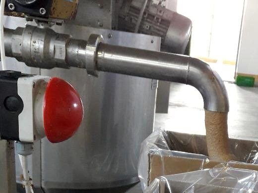 Date paste · filling equipment